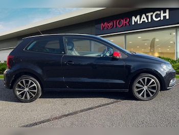 Used Volkswagen Polo 2017 for sale - 77747733: Photo