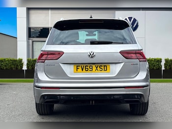Used Volkswagen Tiguan 2019 for sale - 78538580: Photo