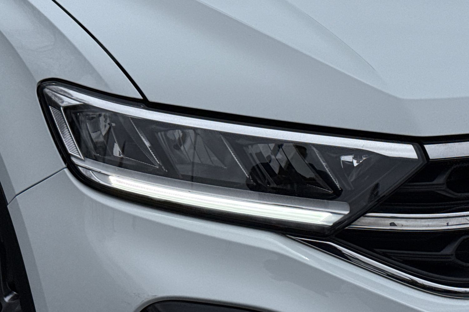 Used Volkswagen T-Roc 2024 for sale - 77500871: Photo 27