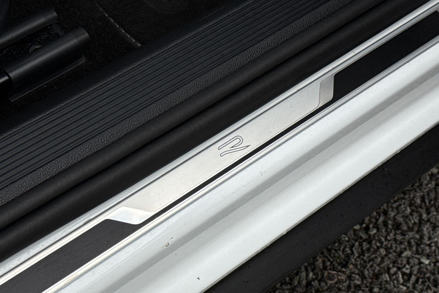 Used Volkswagen T-Roc 2024 for sale - 77500871: Photo 30