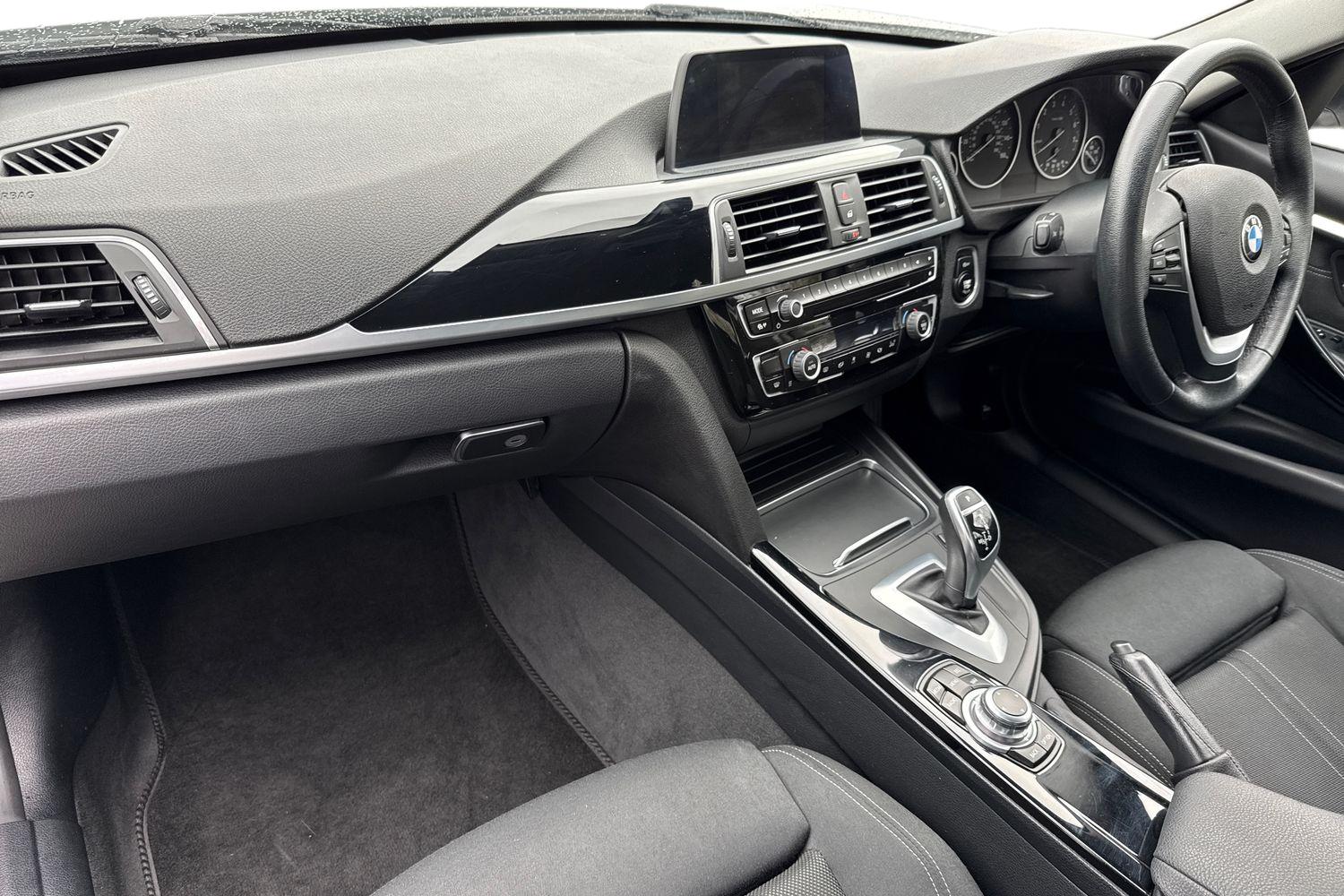 Used BMW 3 Series 2017 for sale - 77541024: Photo 15