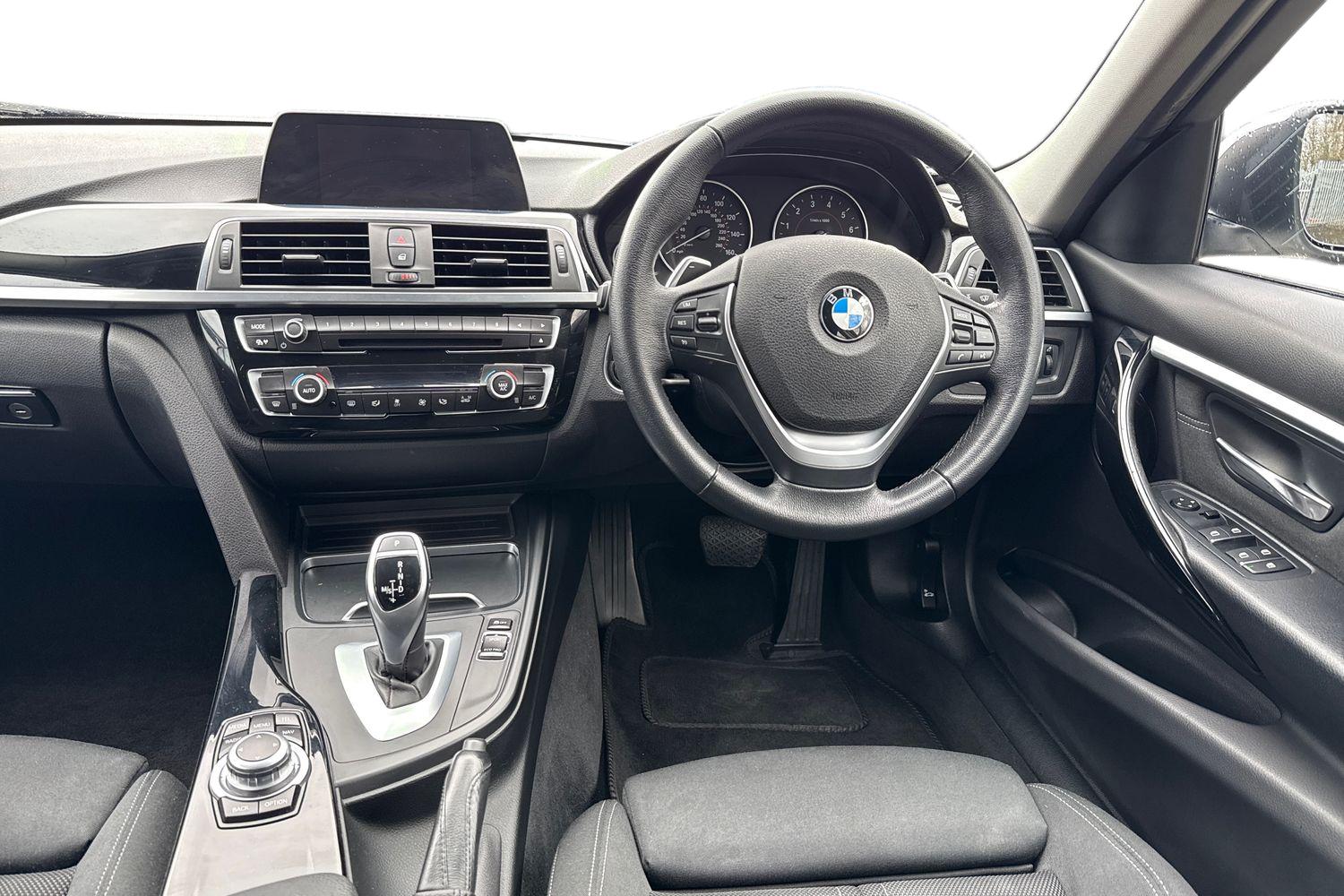 Used BMW 3 Series 2017 for sale - 77541024: Photo 18