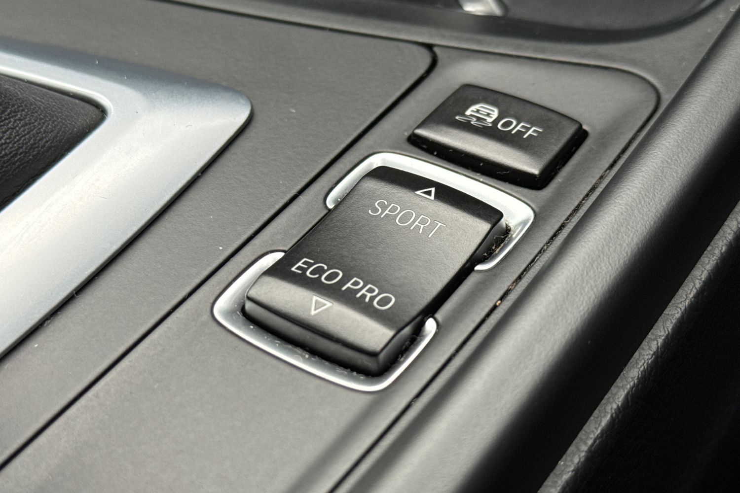 Used BMW 3 Series 2017 for sale - 77541024: Photo 42