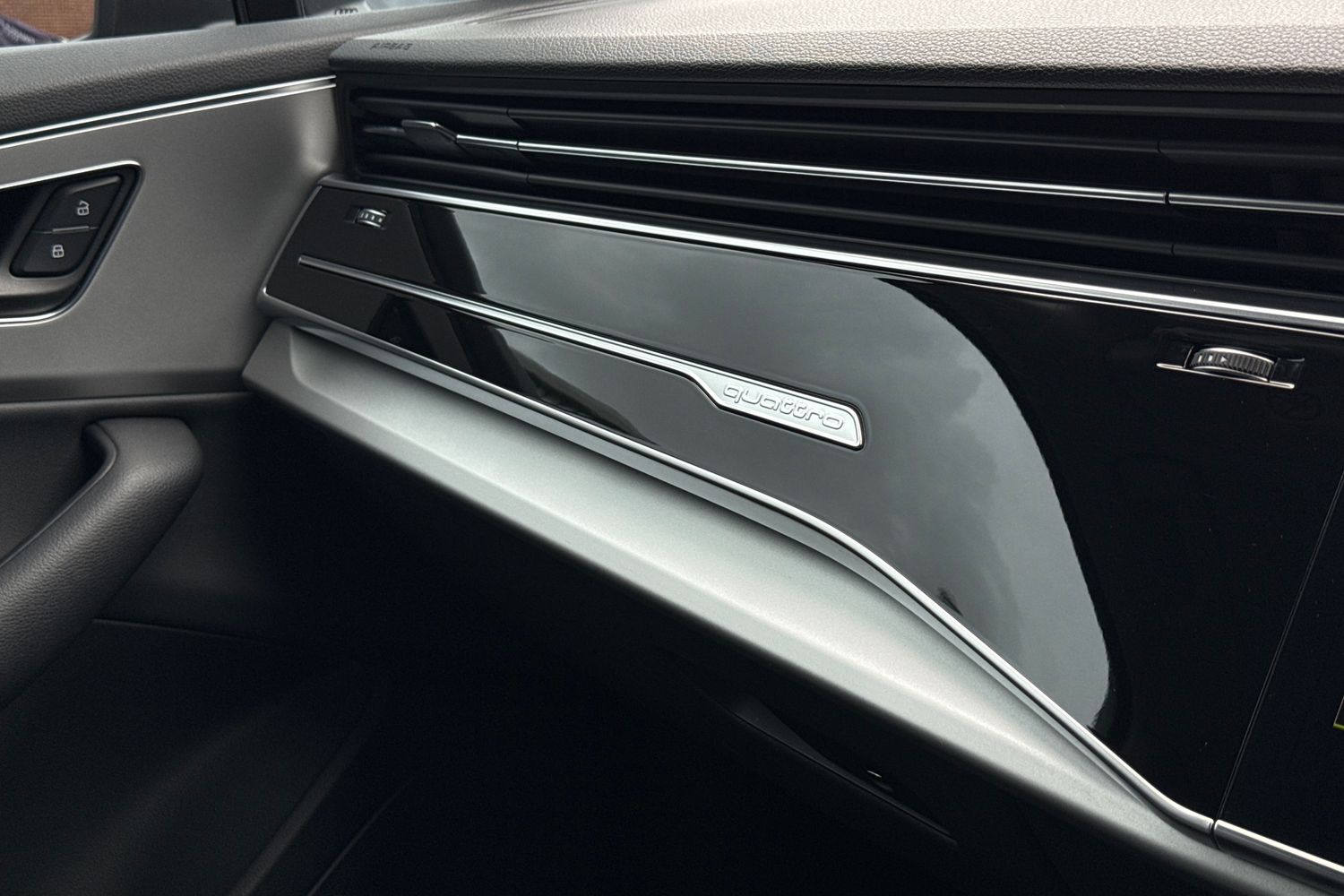 Used Audi Q7 2019 for sale - 78097725: Photo 42