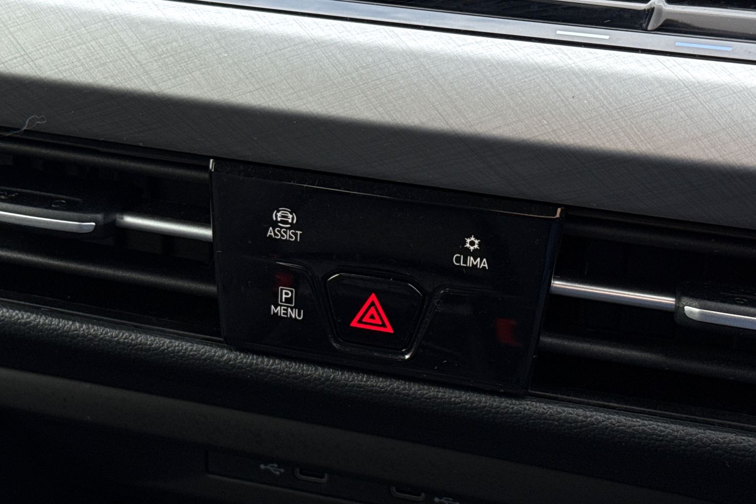 Used Volkswagen Golf 2021 for sale - 78016261: Photo 37