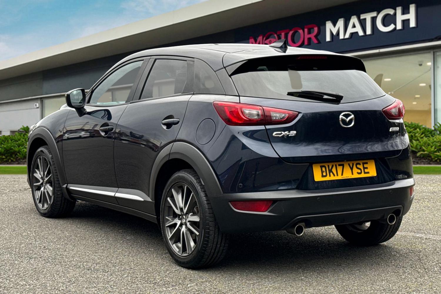 Used Mazda CX-3 2017 for sale - 77675111: Photo 2