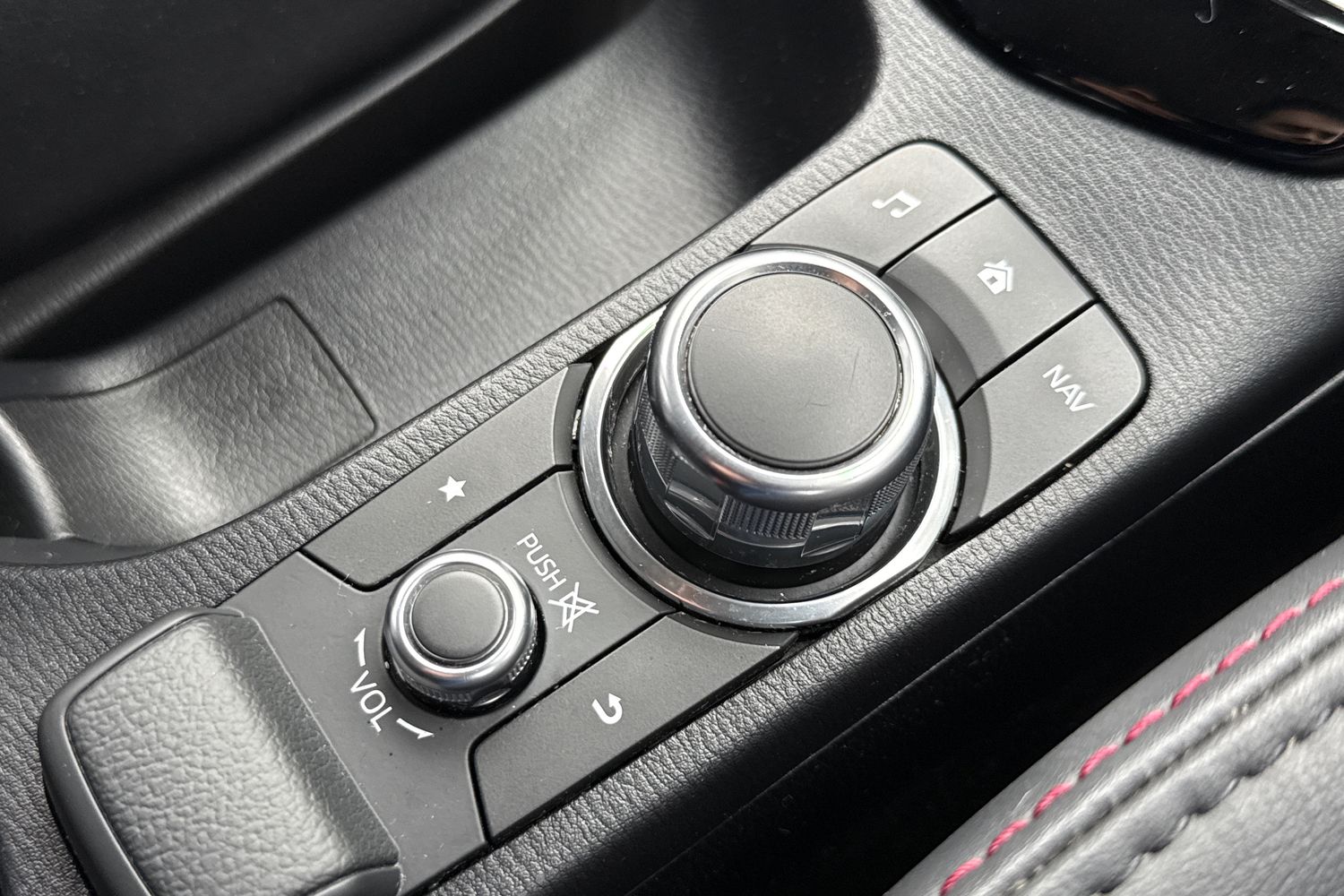 Used Mazda CX-3 2017 for sale - 77675111: Photo 44