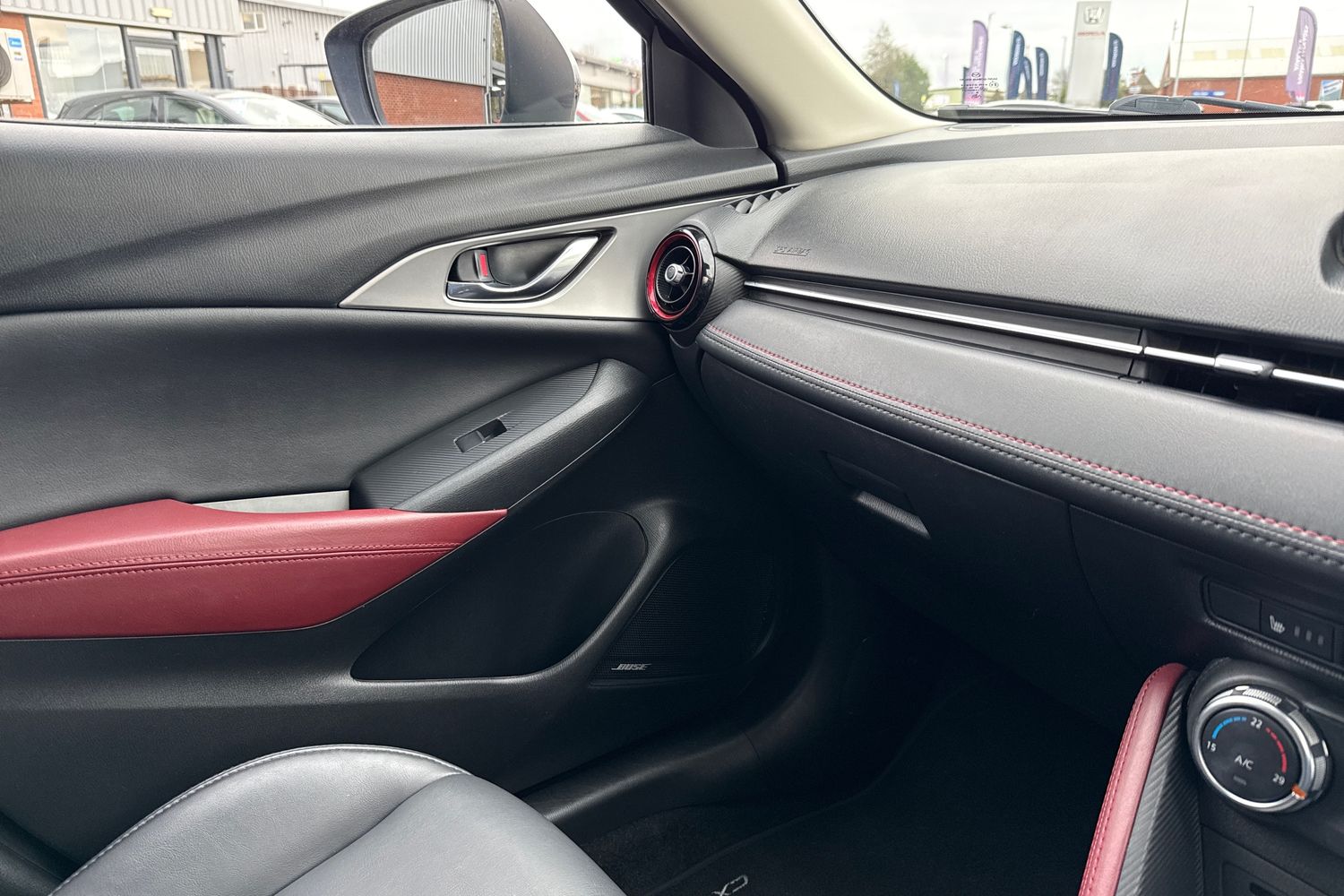 Used Mazda CX-3 2017 for sale - 77675111: Photo 46