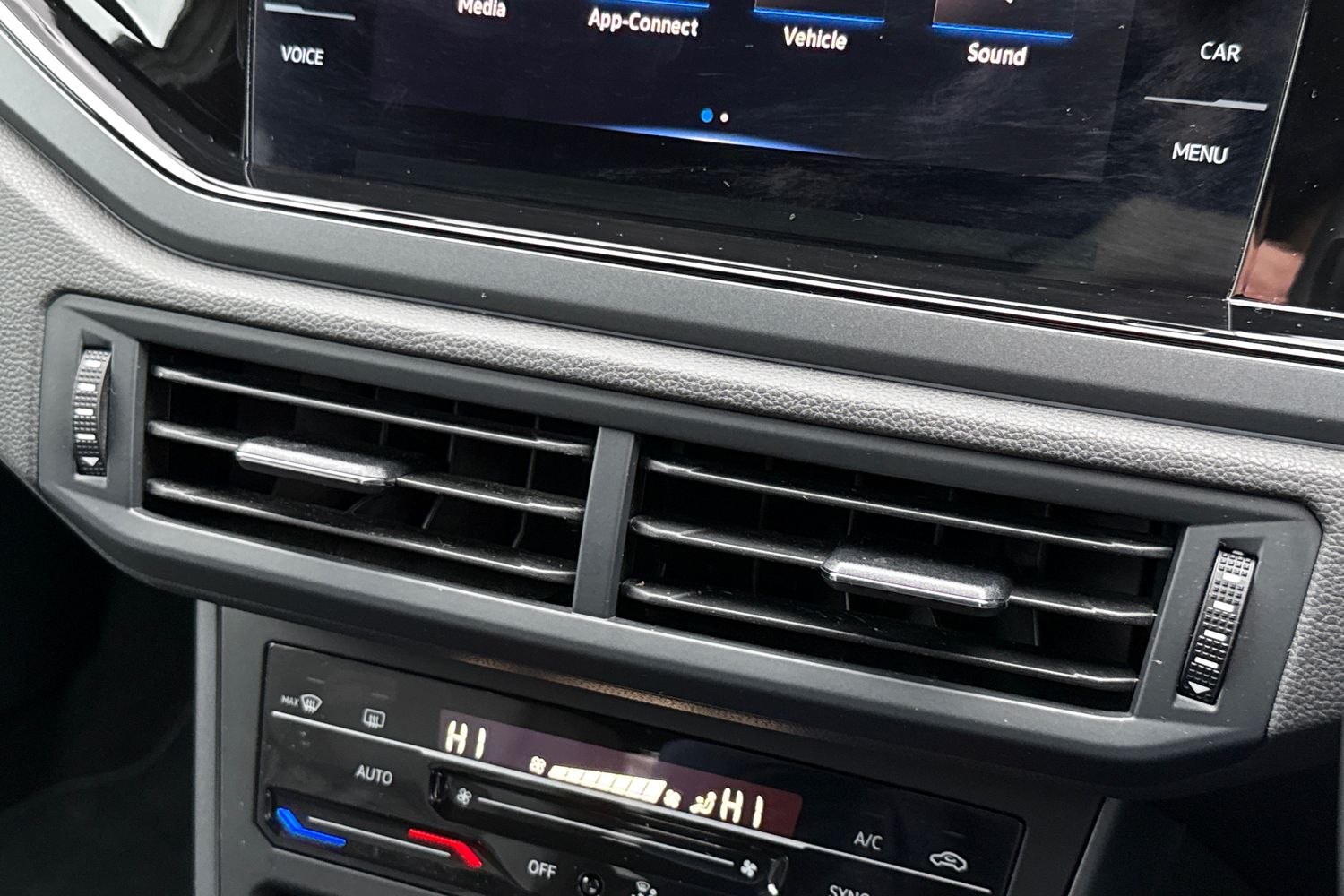 Used Volkswagen Taigo 2022 for sale - 77463093: Photo 48