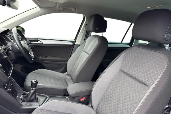 Used Volkswagen Tiguan 2018 for sale - 76232454: Photo 16