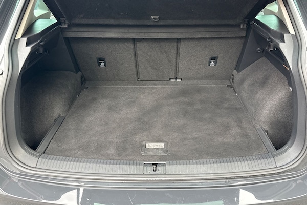 Used Volkswagen Tiguan 2018 for sale - 76232454: Photo 7
