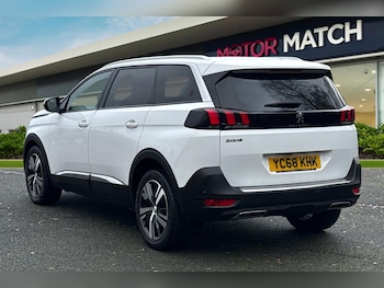 Used Peugeot 5008 2018 for sale - 76805244: Photo