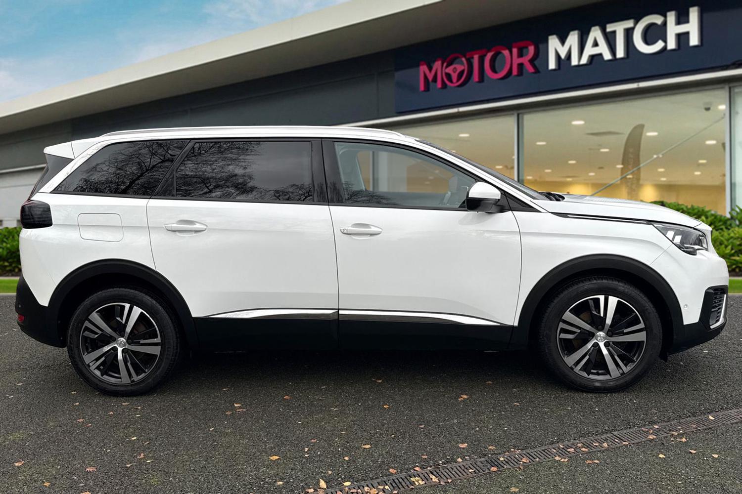 Used Peugeot 5008 2018 for sale - 76805244: Photo 3