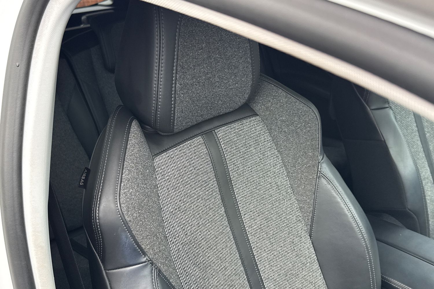 Used Peugeot 5008 2018 for sale - 76805244: Photo 33