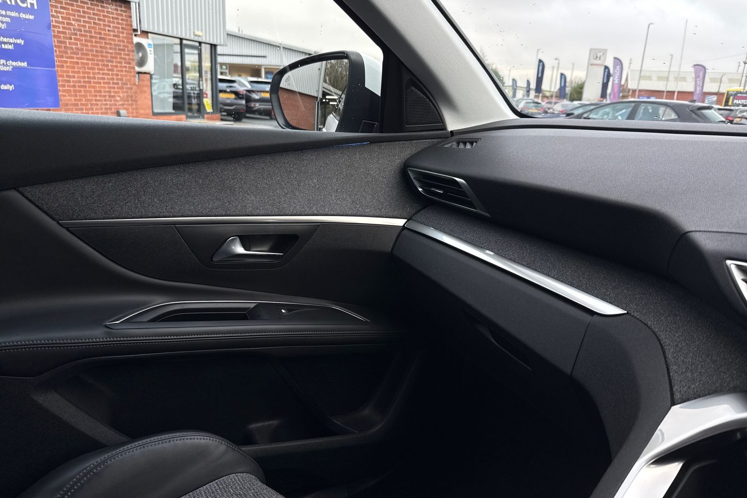 Used Peugeot 5008 2018 for sale - 76805244: Photo 45