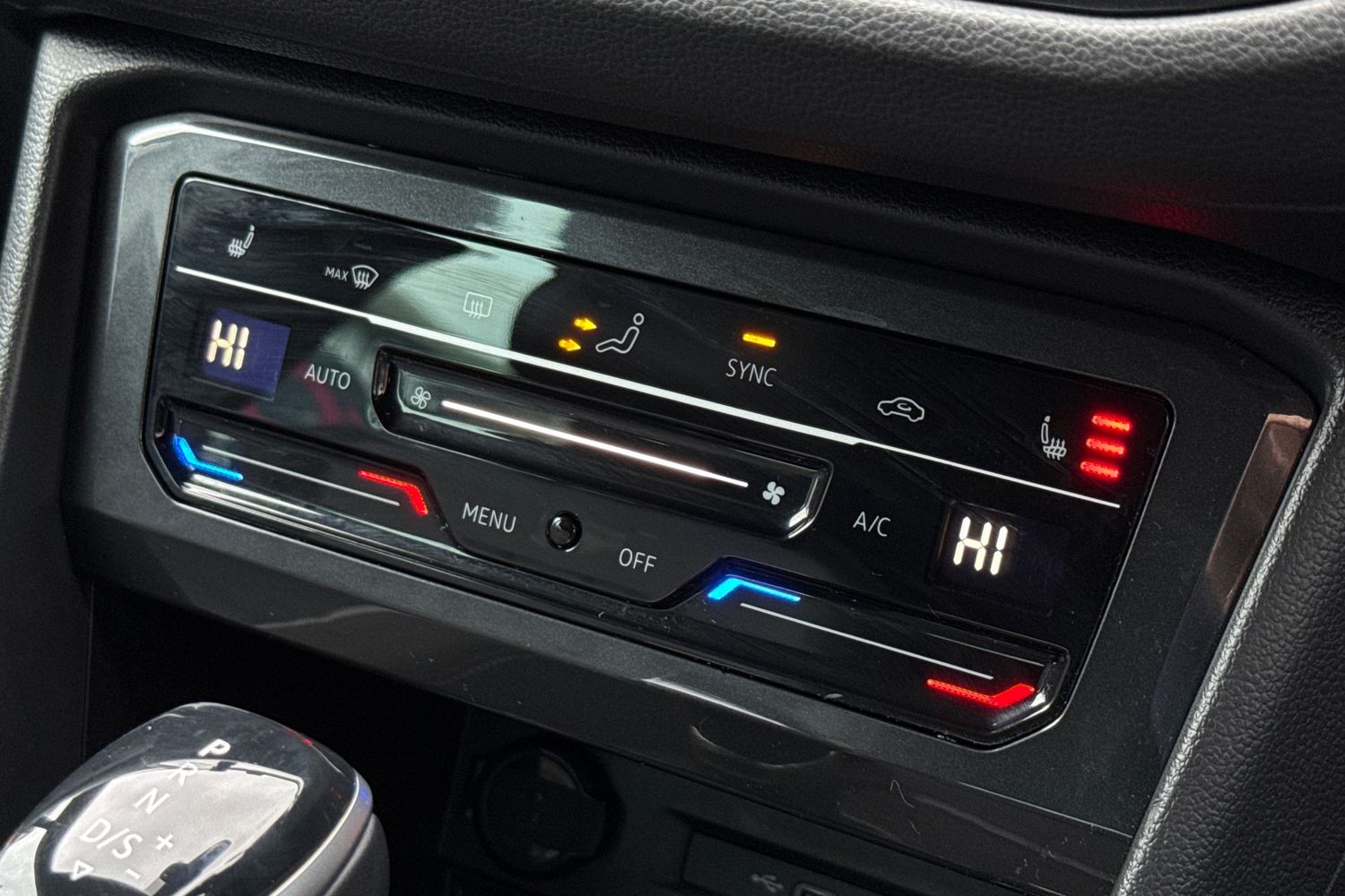 Used Volkswagen Tiguan 2023 for sale - 77649249: Photo 22