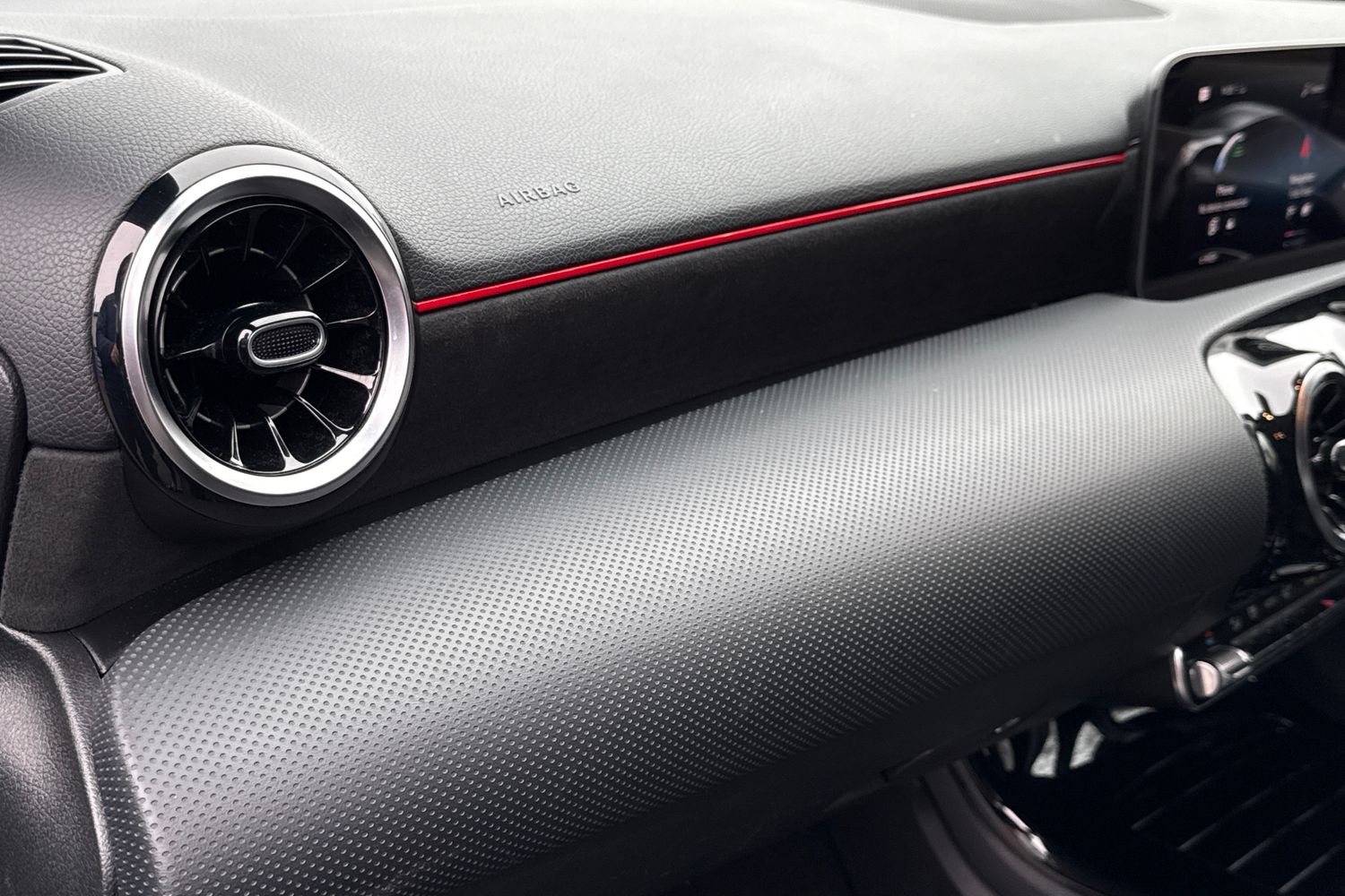 Used Mercedes-Benz A-Class 2019 for sale - 77601571: Photo 36