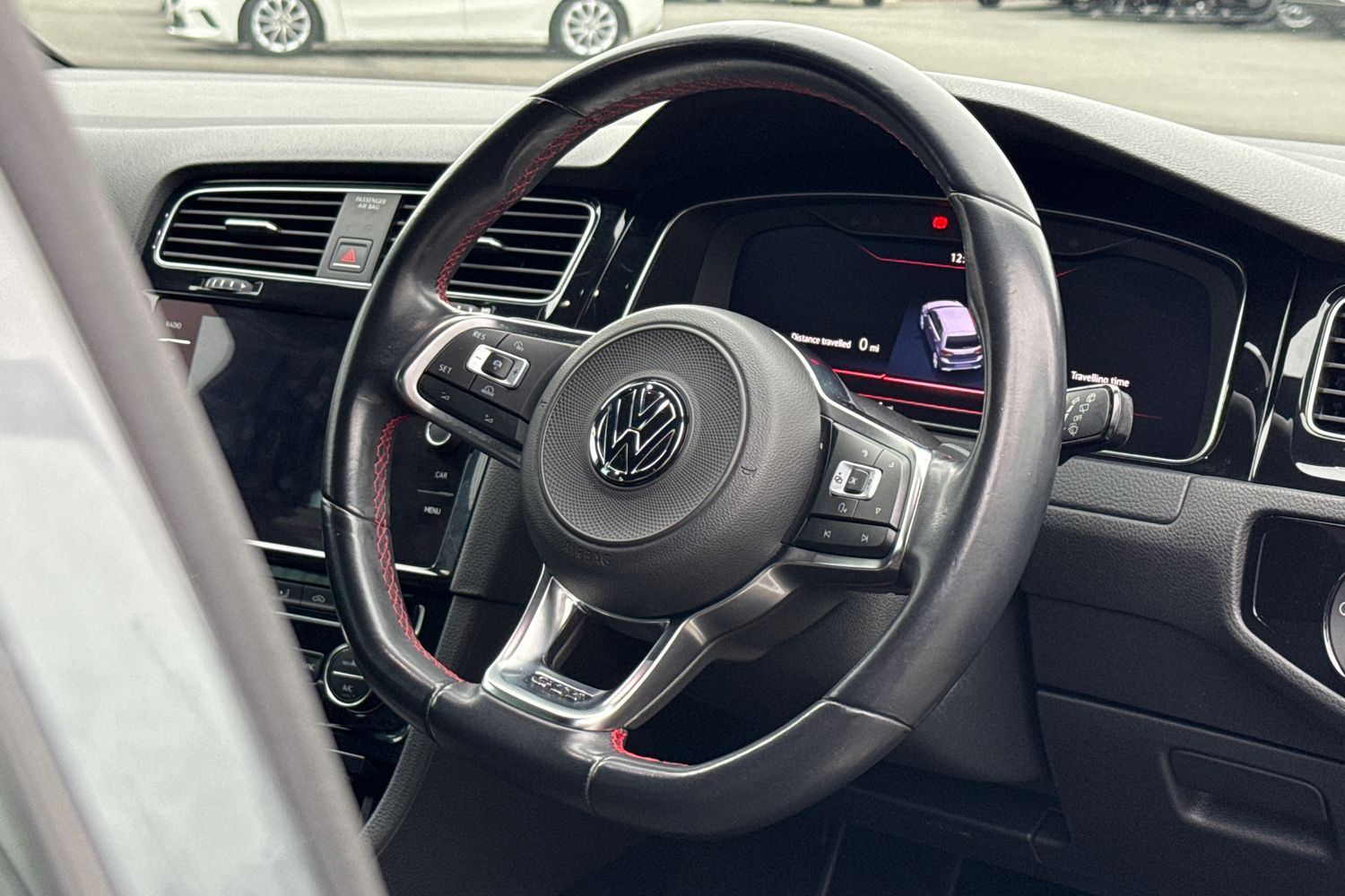 Used Volkswagen Golf 2018 for sale - 77593606: Photo 29