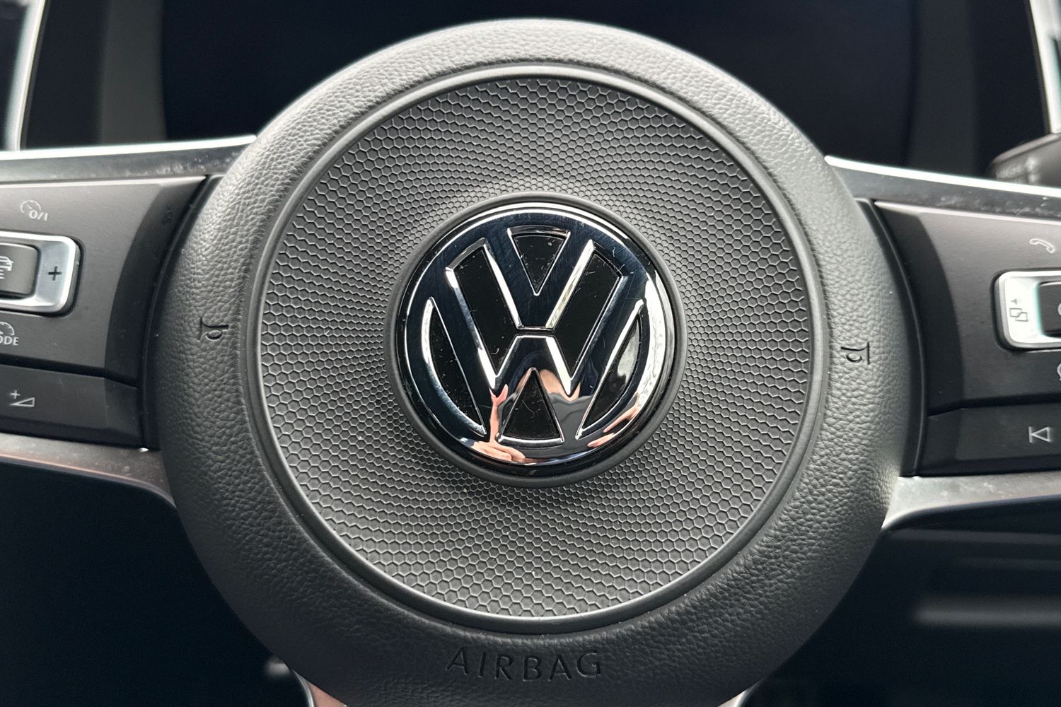 Used Volkswagen Golf 2018 for sale - 77593606: Photo 36