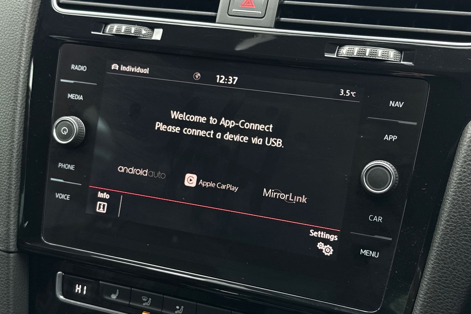 Used Volkswagen Golf 2018 for sale - 77593606: Photo 48