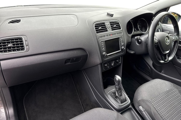 Used Volkswagen Polo 2017 for sale - 76224637: Photo 15