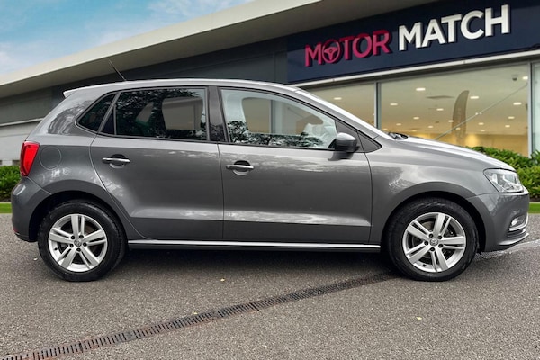 Used Volkswagen Polo 2017 for sale - 76224637: Photo 3