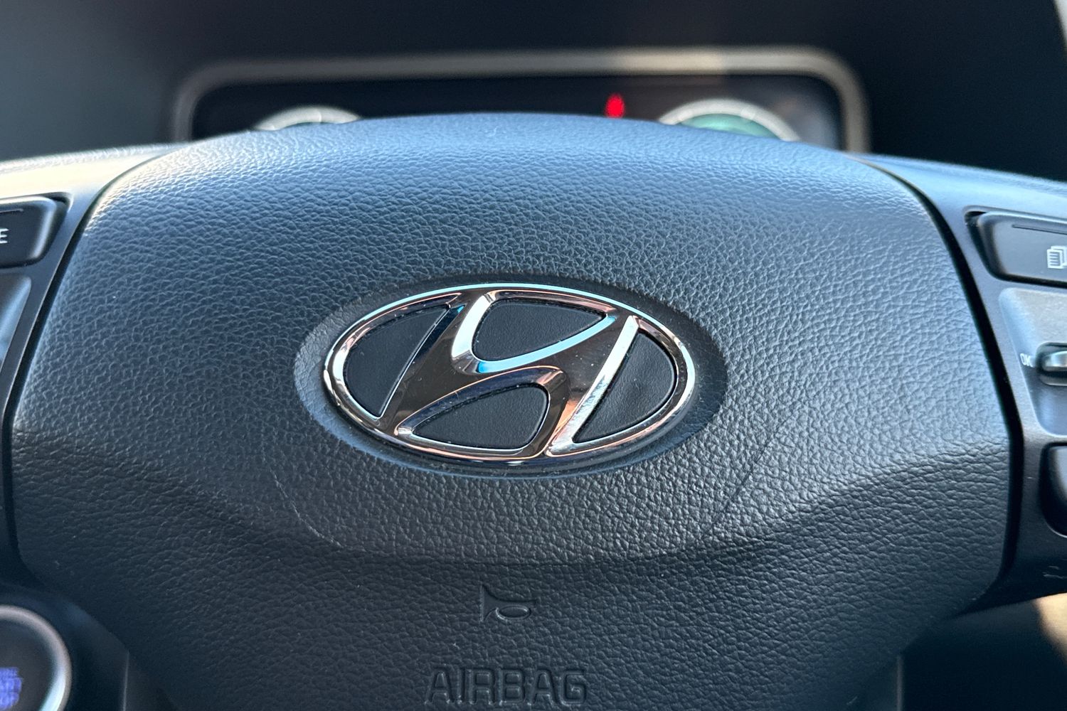 Used Hyundai KONA 2022 for sale - 77093533: Photo 34