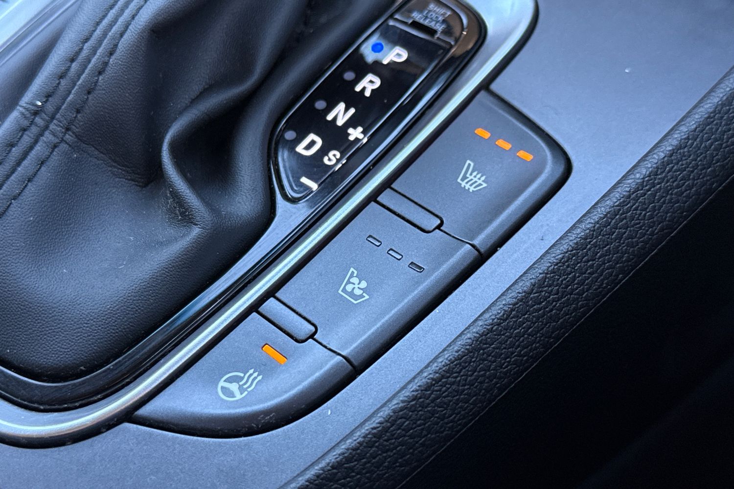 Used Hyundai KONA 2022 for sale - 77093533: Photo 43