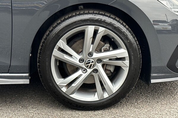 Used Volkswagen Golf 2022 for sale - 76304736: Photo 10