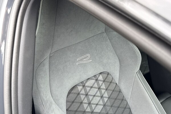 Used Volkswagen Golf 2022 for sale - 76304736: Photo 31
