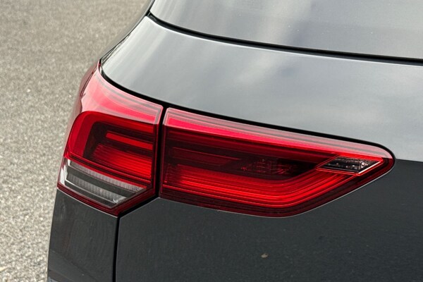 Used Volkswagen Golf 2022 for sale - 76304736: Photo 32