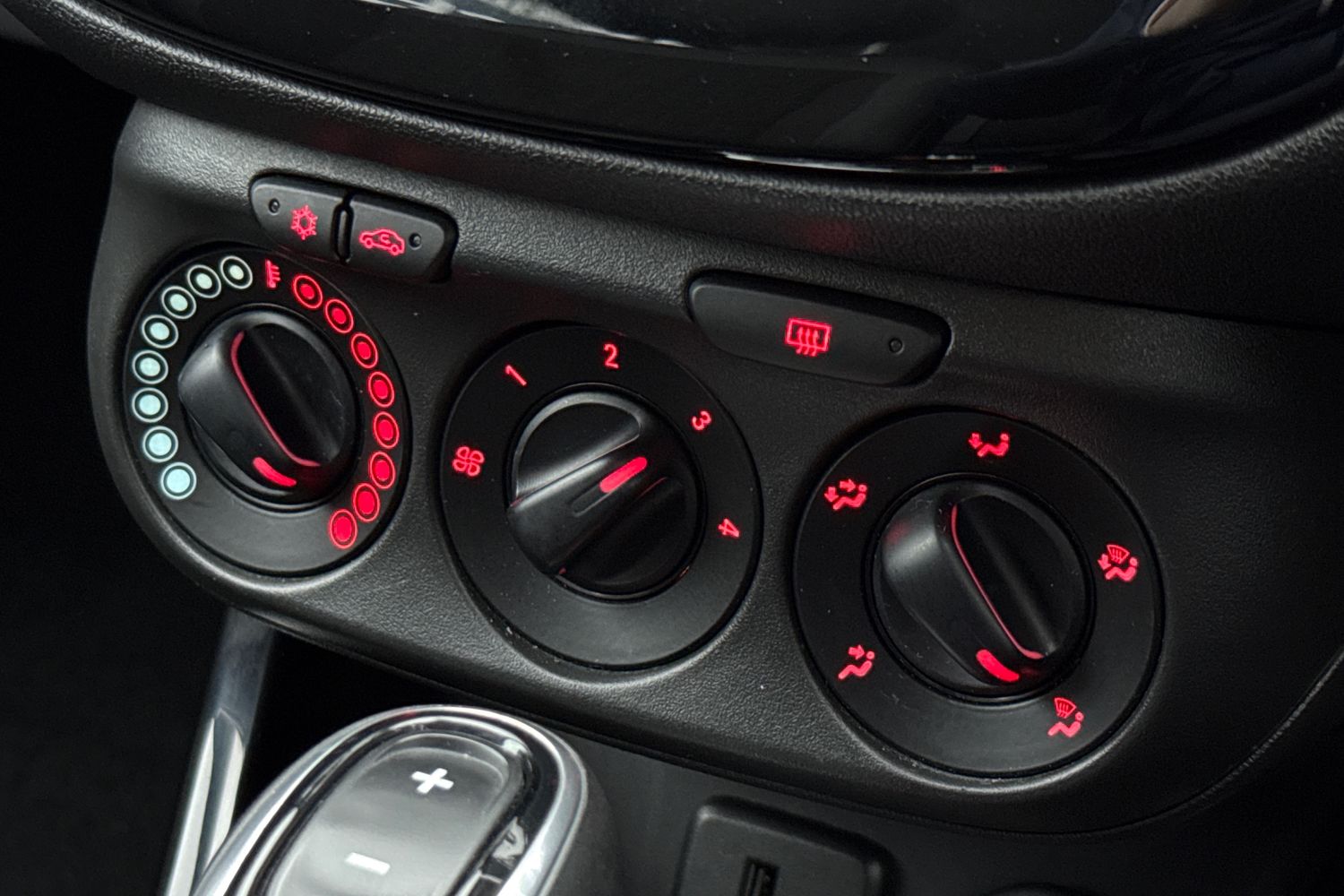 Used Vauxhall Corsa 2018 for sale - 77282157: Photo 22