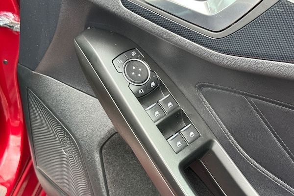 Used Ford Focus 2019 for sale - 75454169: Photo 21
