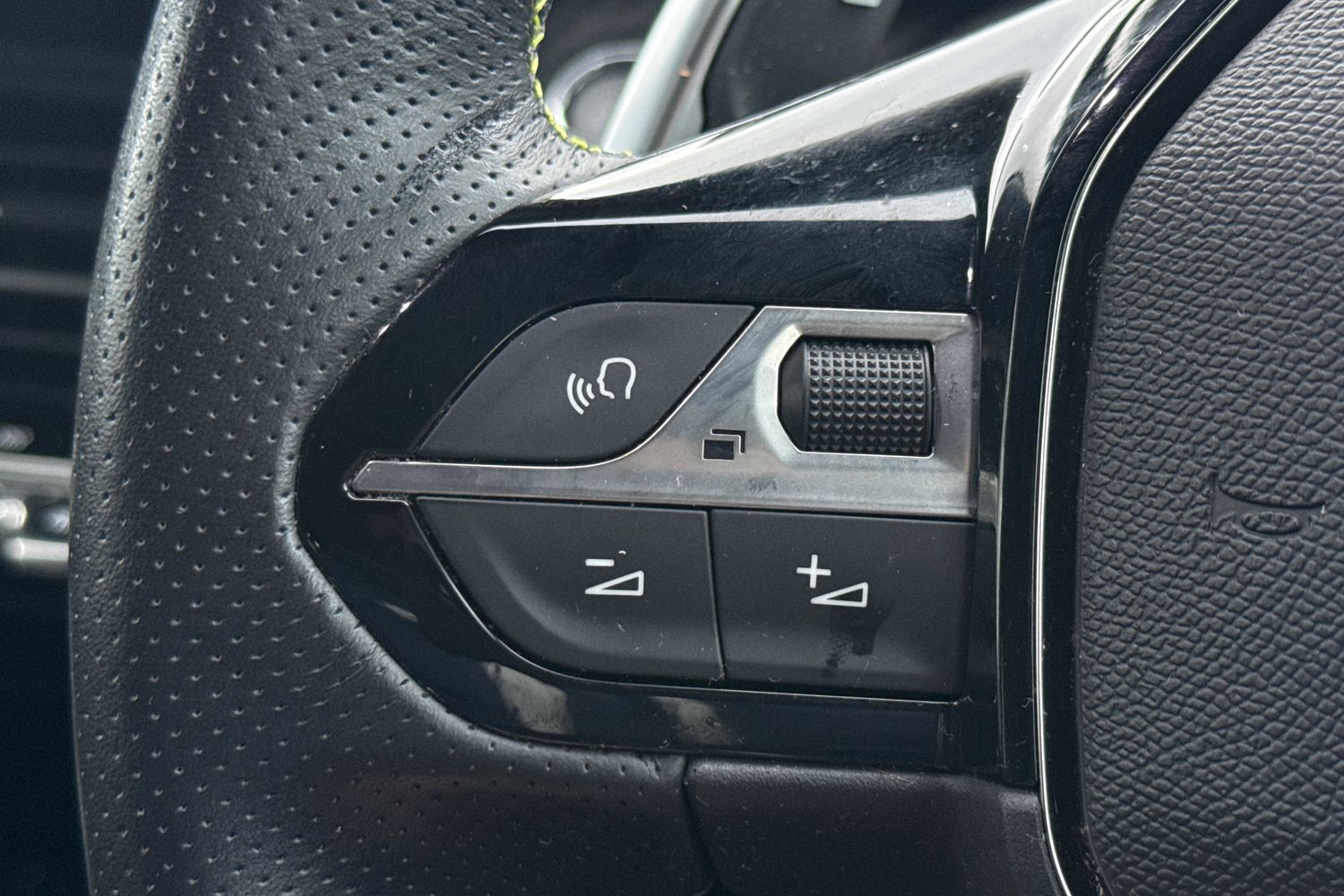 Used Peugeot 208 2020 for sale - 77303014: Photo 38