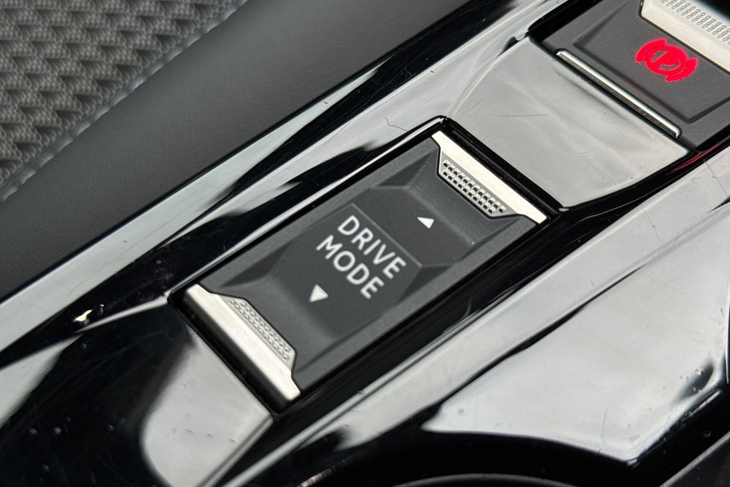 Used Peugeot 208 2020 for sale - 77303014: Photo 43