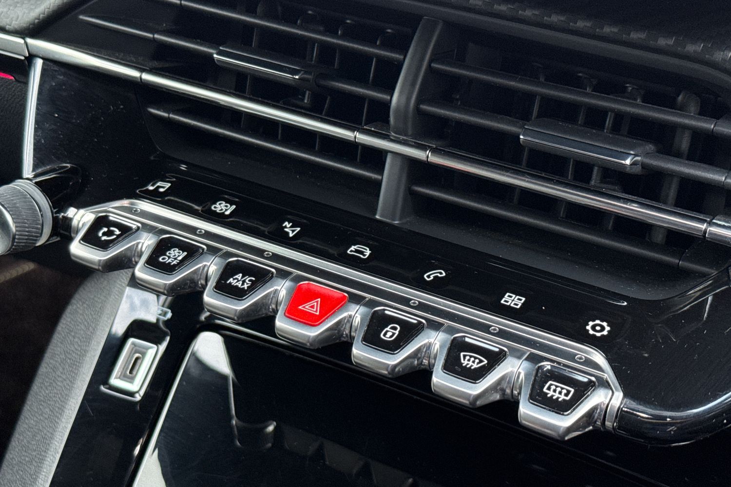 Used Peugeot 208 2020 for sale - 77303014: Photo 47