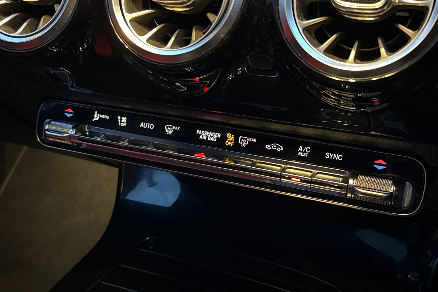 Used Mercedes-Benz CLA 2020 for sale - 77000544: Photo 21