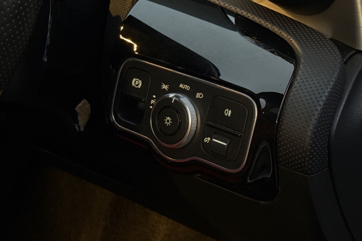 Used Mercedes-Benz CLA 2020 for sale - 77000544: Photo 34