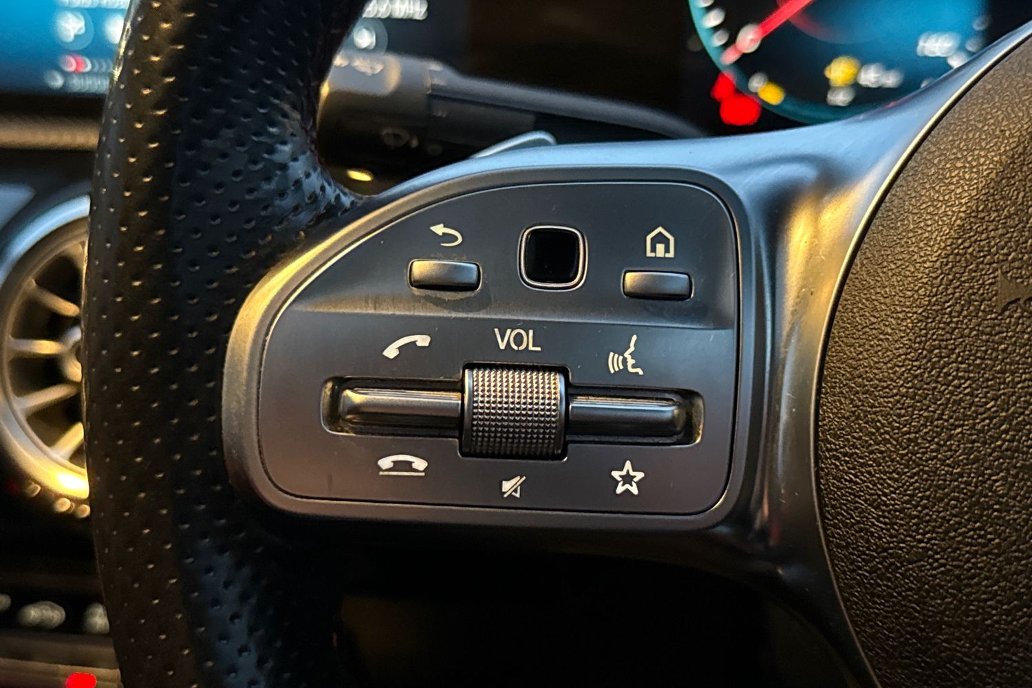 Used Mercedes-Benz CLA 2020 for sale - 77000544: Photo 39