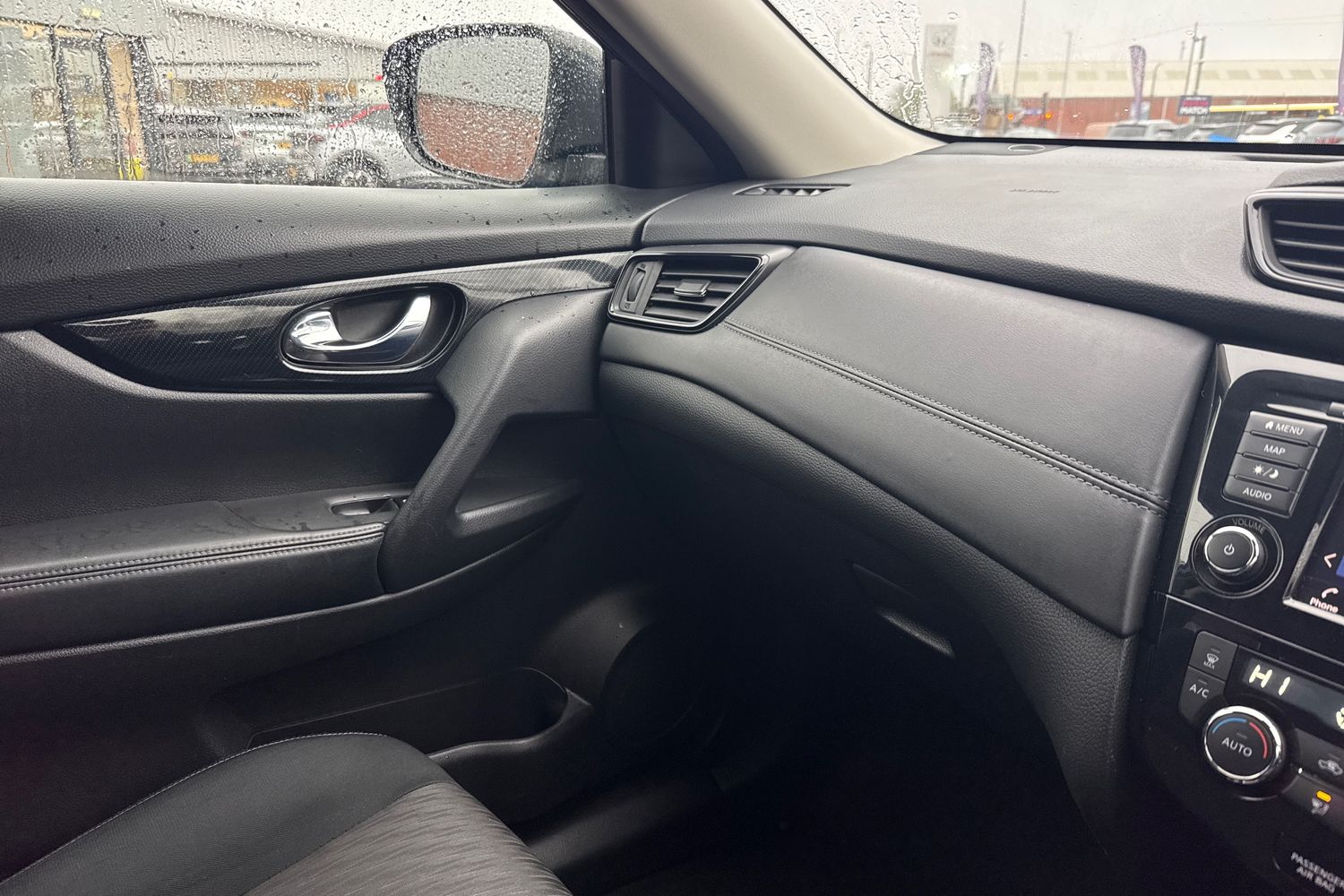 Used Nissan X-Trail 2020 for sale - 77179192: Photo 42