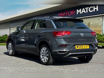 Used Volkswagen T-Roc 2019 for sale - 78703134: Photo