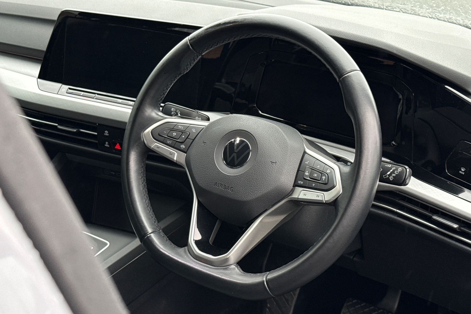 Used Volkswagen Golf 2021 for sale - 77472979: Photo 31