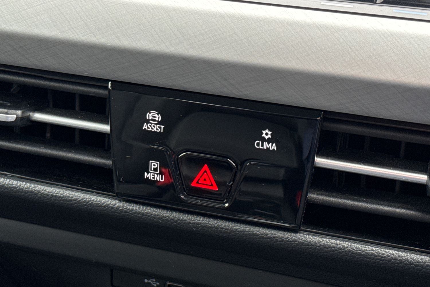 Used Volkswagen Golf 2021 for sale - 77472979: Photo 38