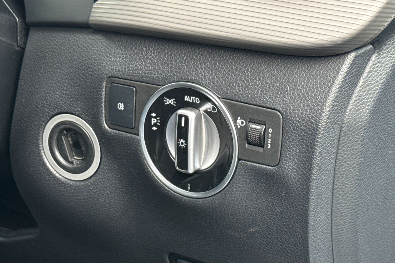 Used Mercedes-Benz B Class 2016 for sale - 77886391: Photo 33