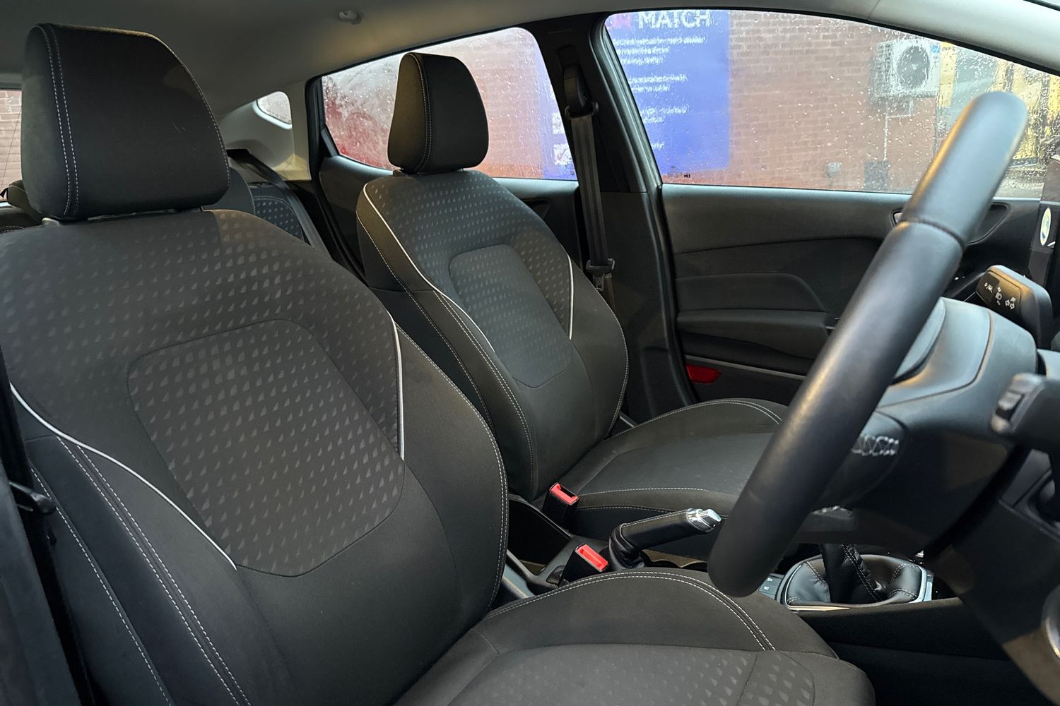 Used Ford Fiesta 2018 for sale - 77000567: Photo 24