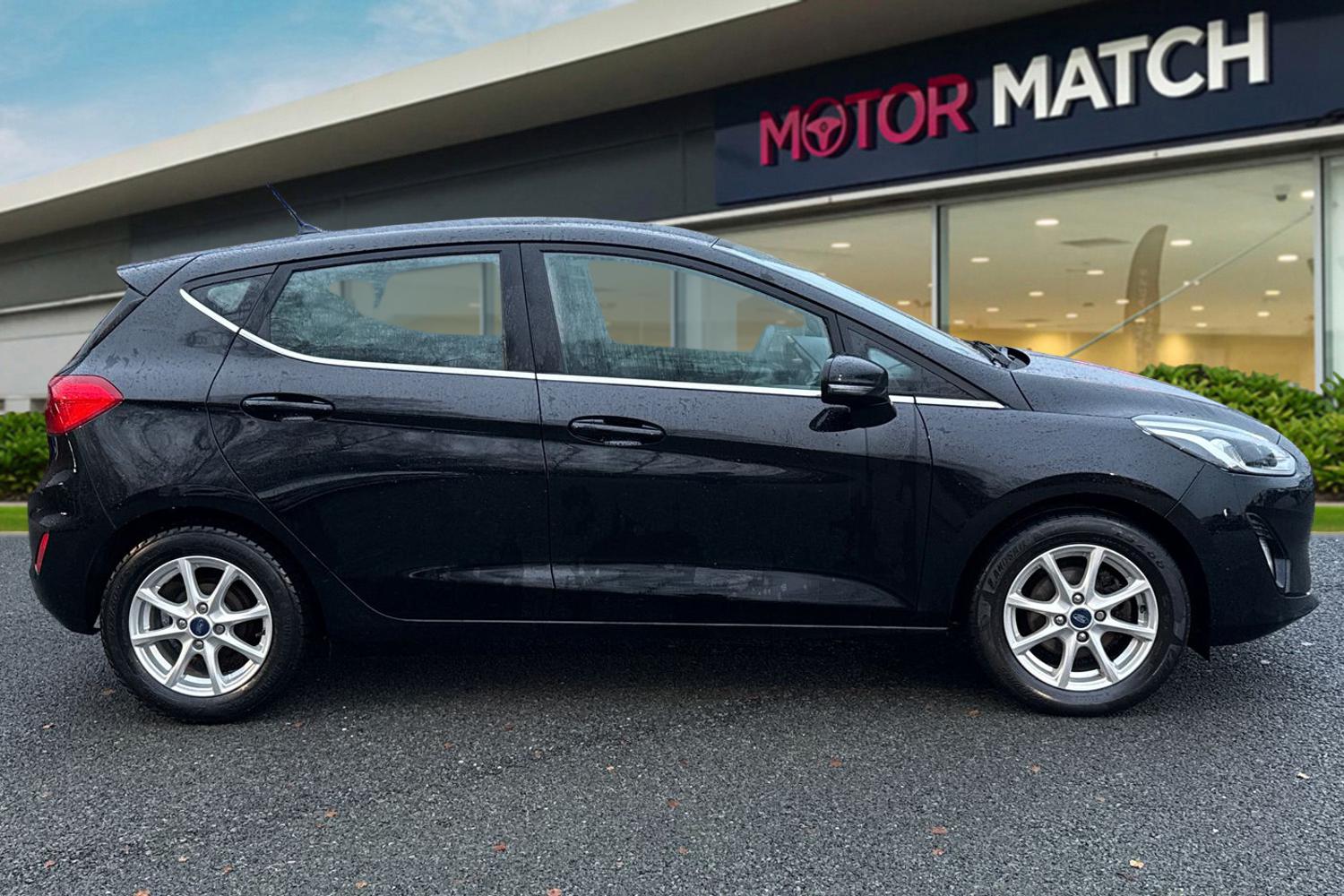 Used Ford Fiesta 2018 for sale - 77000567: Photo 3