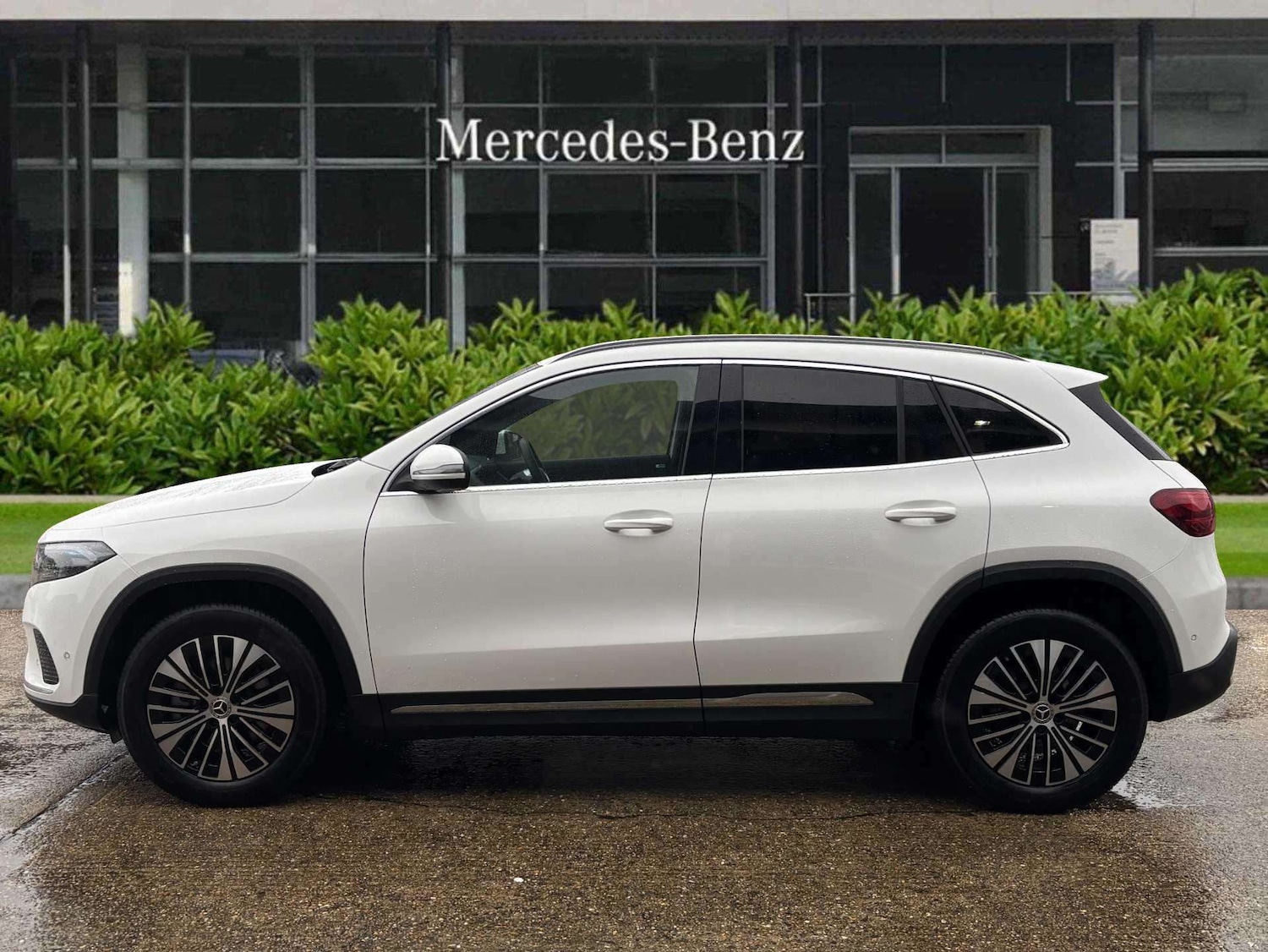 Used Mercedes-Benz EQA 2024 for sale - 77561048: Photo 6