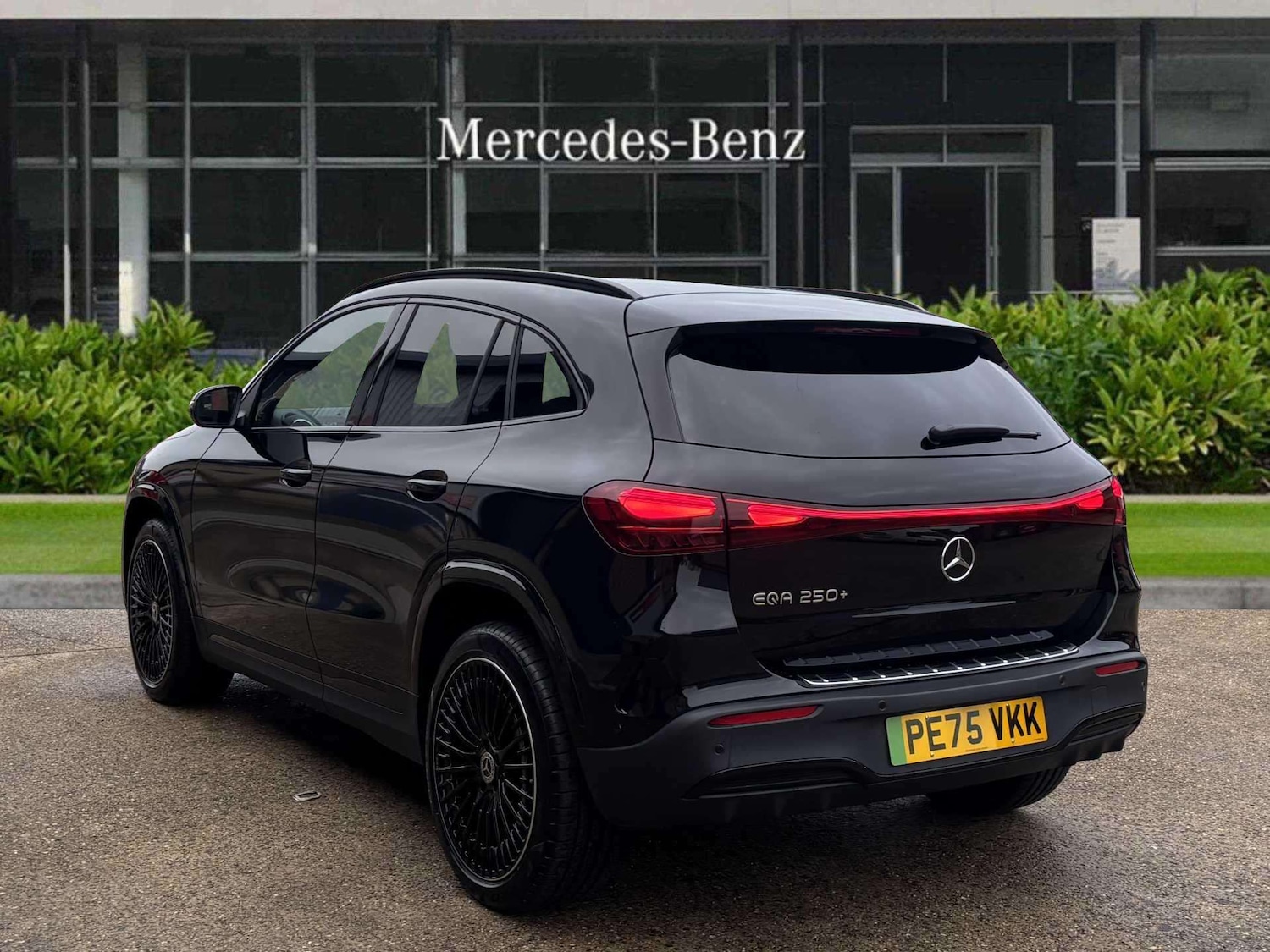 Used Mercedes-Benz EQA 2025 for sale - 77233043: Photo 5