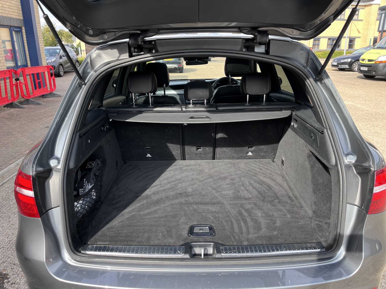 Used Mercedes-Benz GLC 2018 for sale - 76141794: Photo 16