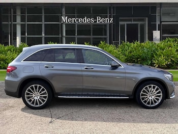 Used Mercedes-Benz GLC 2018 for sale - 76141794: Photo 2